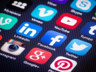 Médias sociaux : quoi rechercher lorsqu'on engage un consultant