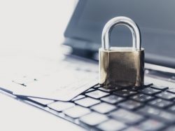 Un fraudeur imitant la Banque du Canada sévit sur Internet