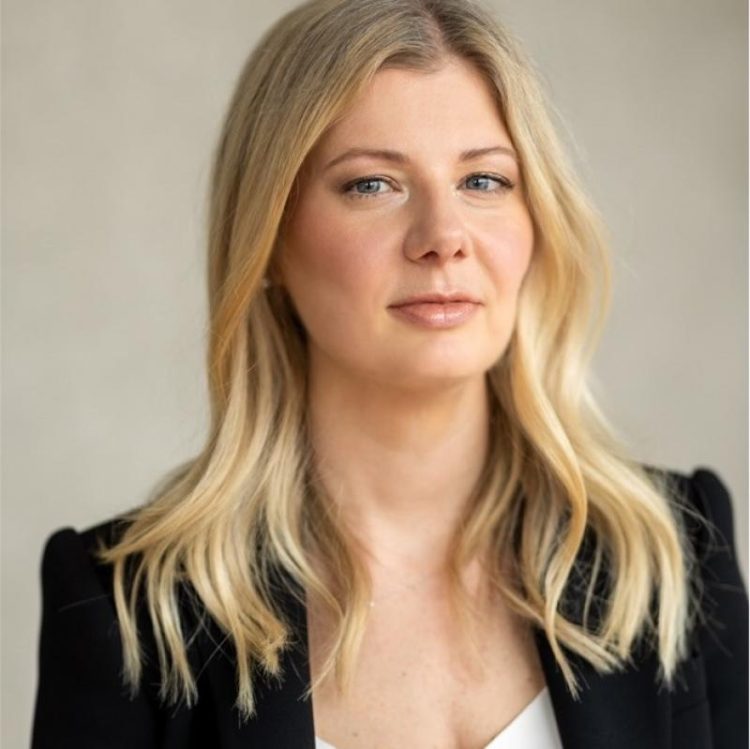 Une nouvelle directrice chez CIBC Wood Gundy Finance et Investissement