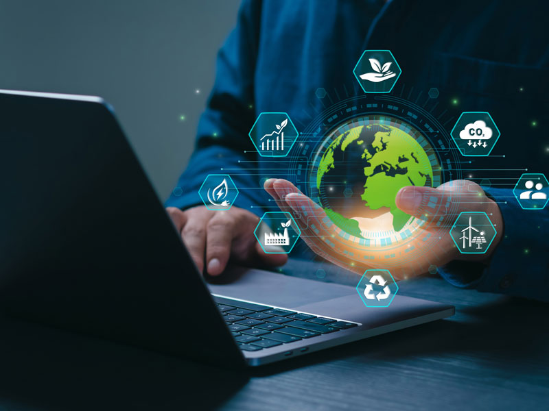 Un homme d'affaires analyse l'investissement dans le développement durable et tient un globe vert. Concept d'ESG, entreprises vertes, net zéro, énergie verte, neutralité carbone, technologie verte, crédit carbone. RSE. Changement climatique.