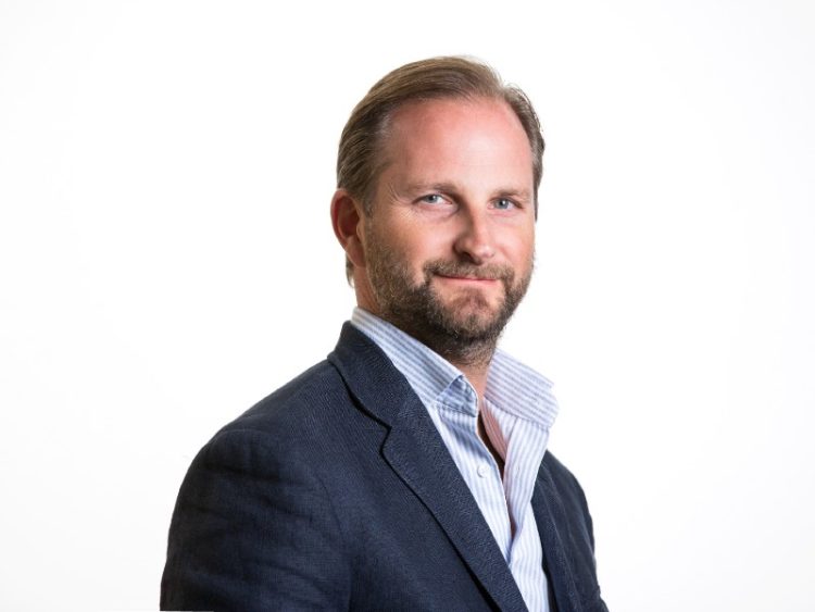 Photo portrait de Guillaume Touze.